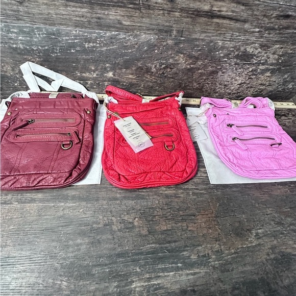 Ampere Maroon Red Crossbody Bag with Textured Leather and Adjustable Strap - Picture 6 of 7